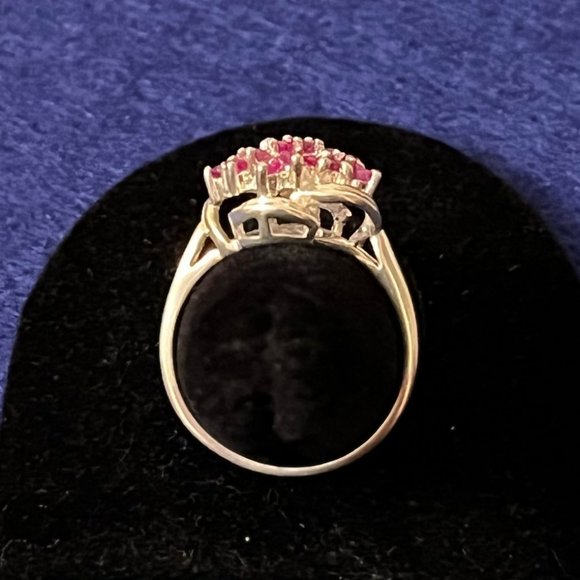 Multi-stone Ruby & Sterling Silver Ring, 8.5 - Picture 3 of 11